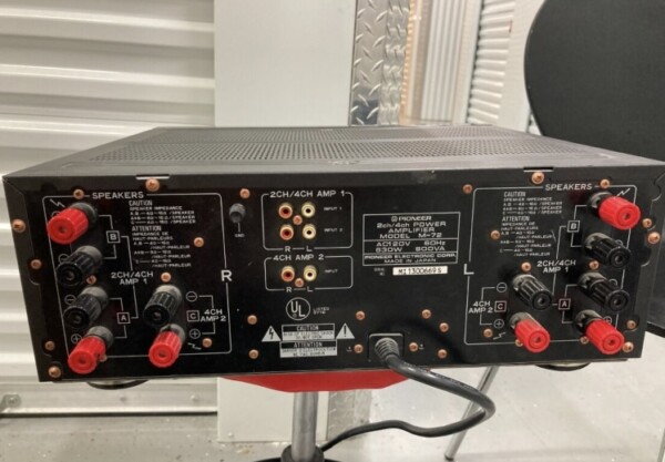 Pioneer M-72 Reference Power Amplifier