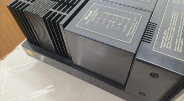 McIntosh MC7270 Power Amplifier 270W x2 Stereo