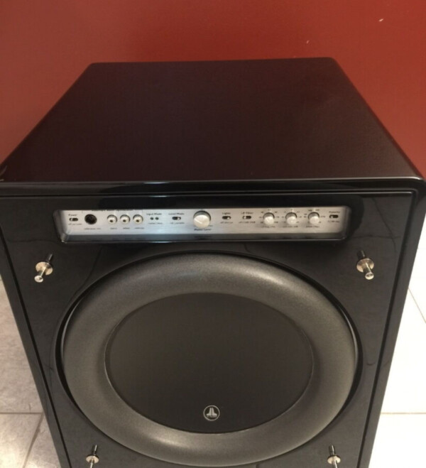 JL Audio Fathom F113 V.1