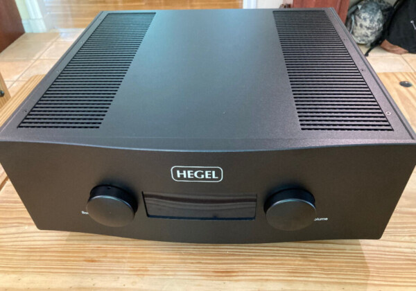 Hegel H600 Integrated Amplifier-DAC