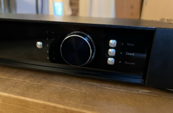 Rega Elicit-R Integrated Amplifier - Image 8