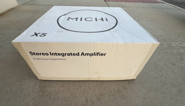 Rotel Michi X5 Integrated Amplifier - Image 6